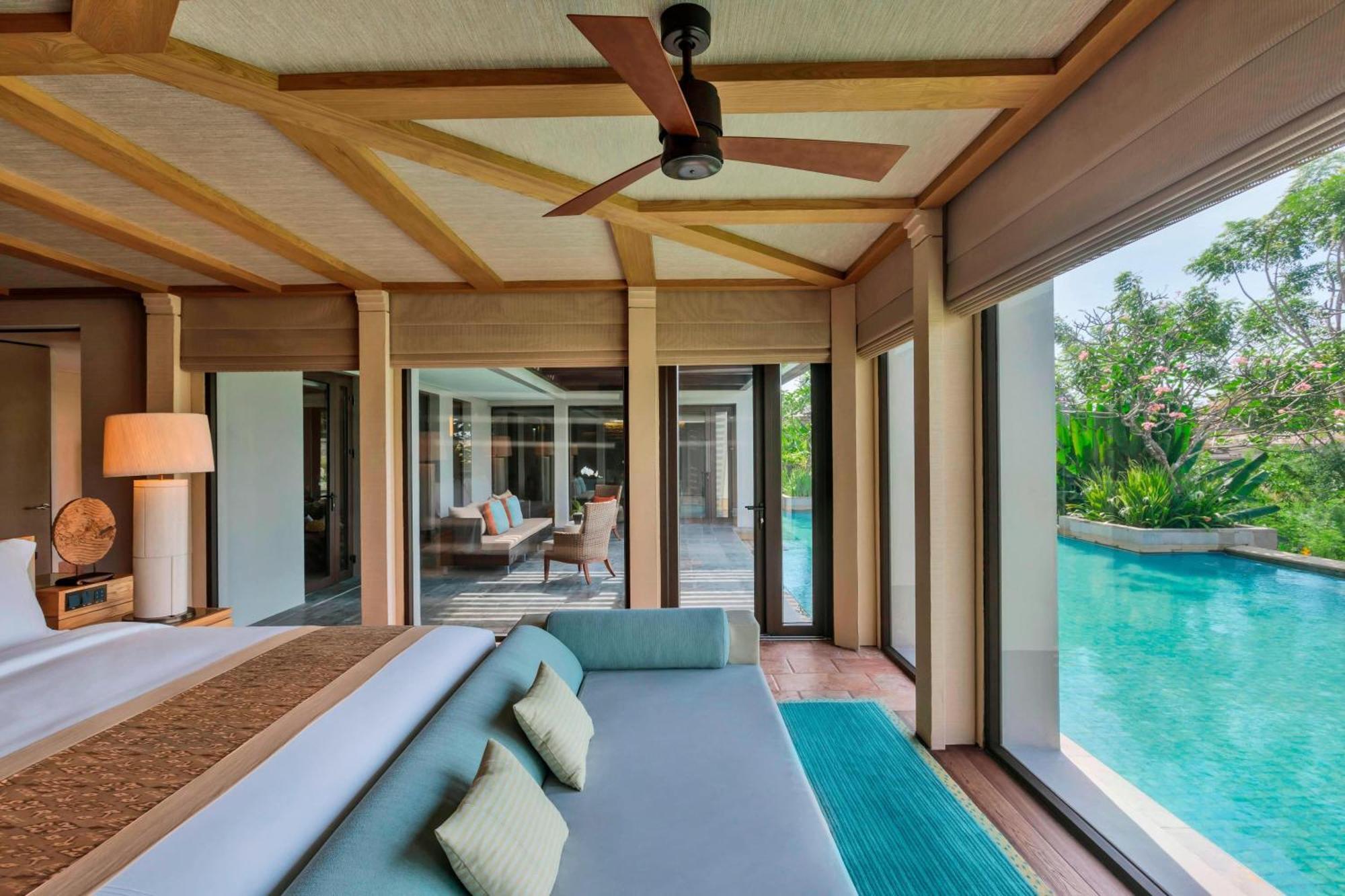 Resort The Ritz-carlton Bali 5*